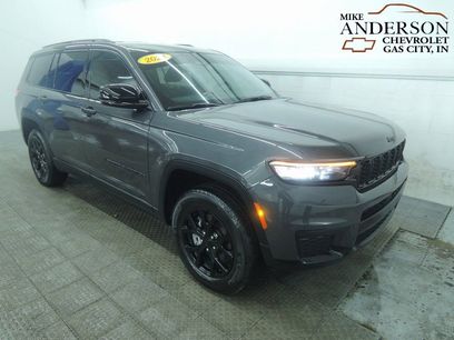 Used 2024 Jeep Grand Cherokee L Laredo