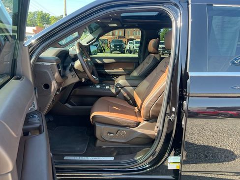 Used 2024 Ford Expedition King Ranch AWD/4WD image 14