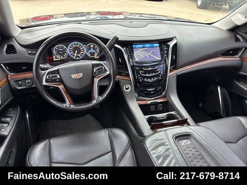 Used 2015 Cadillac Escalade Premium image 70