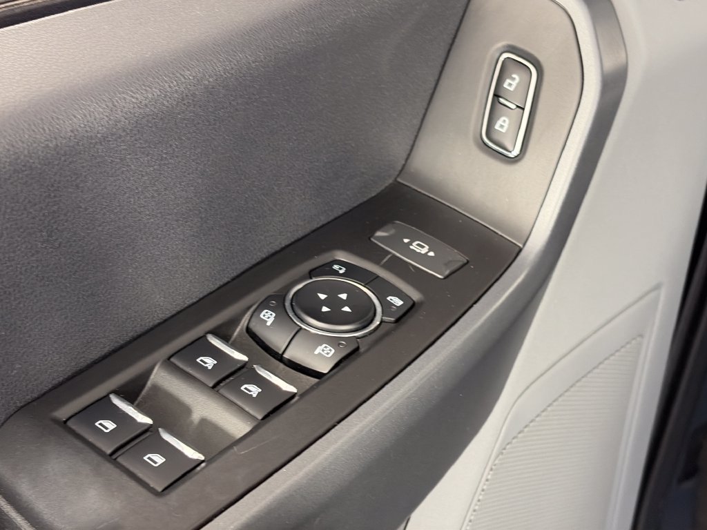 Used 2023 Ford F350 XLT AWD/4WD image 24