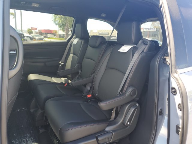 New 2026 Honda Odyssey Sport-L image 14