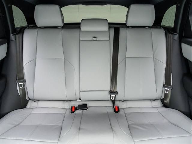 New 2026 Land Rover Range Rover Velar S AWD/4WD image 17