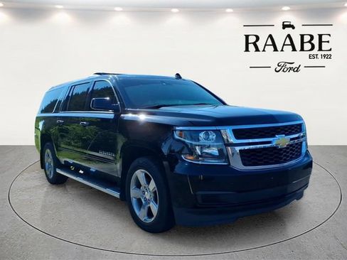 Used 2017 Chevrolet Suburban LS w/ All-Season Package AWD/4WD image 7