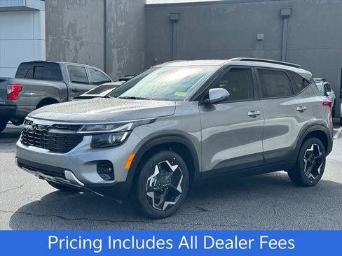 New 2026 Kia Seltos S FWD image 6