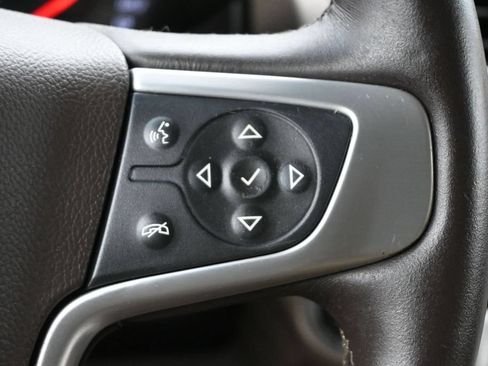 Used 2015 GMC Yukon XL SLT w/ Open Road Package RWD image 8