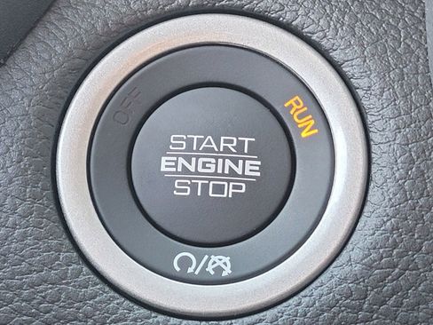 New 2025 RAM 1500 Laramie image 23