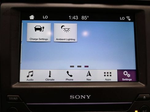 Used 2018 Ford Fusion Energi Titanium FWD image 22
