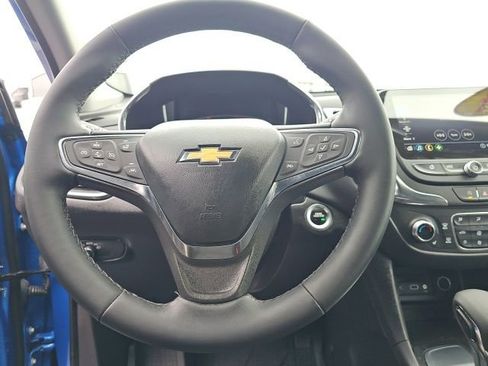 Used 2024 Chevrolet Equinox LT FWD image 38