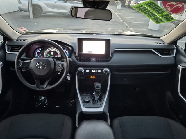 Used 2025 Toyota RAV4 LE AWD/4WD image 15