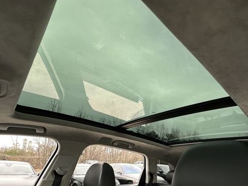 Used 2017 Audi Q7 3.0T Prestige image 28