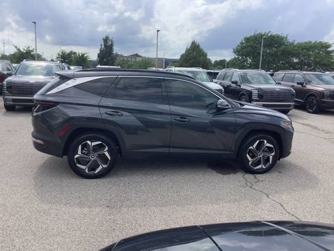 Used 2024 Hyundai Tucson Limited AWD/4WD image 4