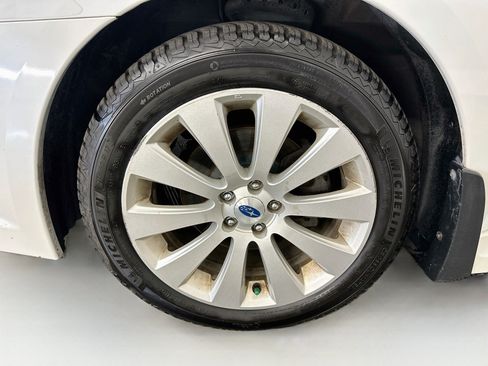Used 2012 Subaru Legacy 2.5i Limited w/ Popular Pkg 2 AWD/4WD image 33