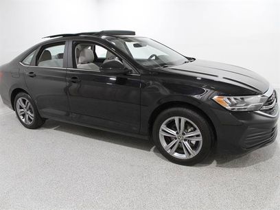 Certified 2024 Volkswagen Jetta SE w/ Panoramic Sunroof Package