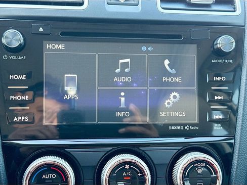 Used 2018 Subaru Forester 2.5i Limited w/ Popular Package #3B image 16