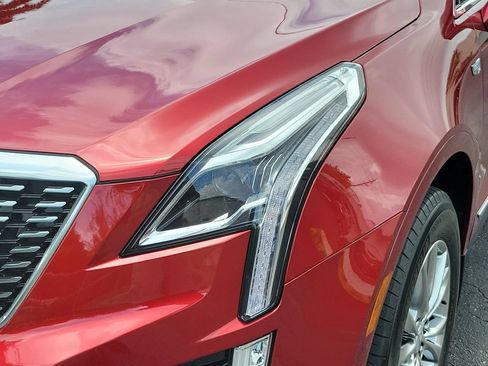 Certified 2022 Cadillac XT5 Premium Luxury w/ LPO, Premium Carpet Package FWD image 10