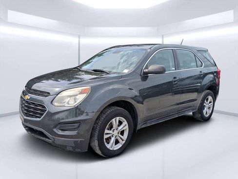 Used 2017 Chevrolet Equinox LS image 7