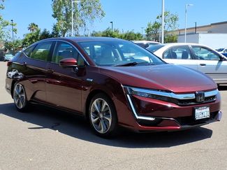 Used 2018 Honda Clarity Touring video 3