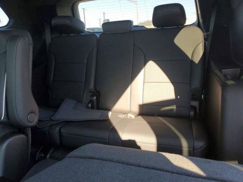 New 2026 Buick Enclave Preferred w/ Power Package FWD image 8