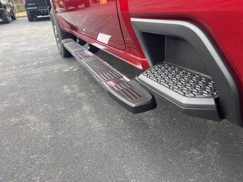 New 2026 GMC Sierra 2500 SLT w/ SLT Premium Package image 12