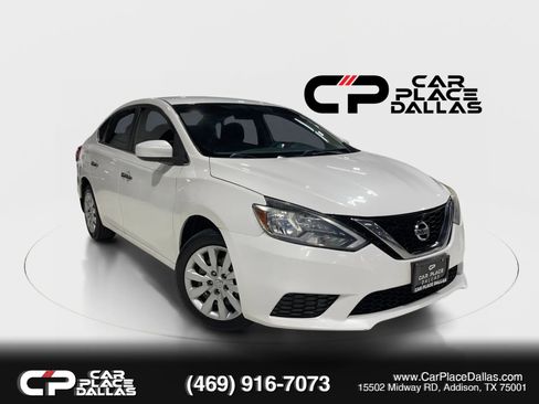 Used 2017 Nissan Sentra SV FWD image 1
