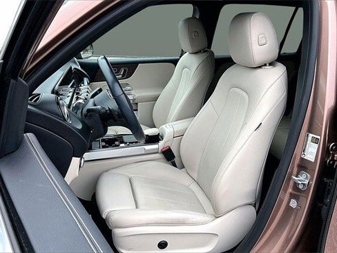 Certified 2023 Mercedes-Benz EQB 300 4MATIC image 24