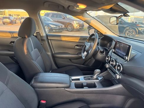 Certified 2025 Nissan Sentra SV FWD image 28