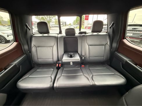 Used 2022 Ford F150 Lariat w/ Max Trailer Tow Package AWD/4WD image 21