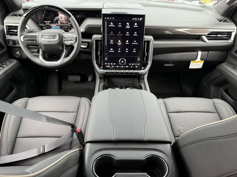 New 2026 GMC Yukon XL Elevation w/ Elevation Premium Package image 10