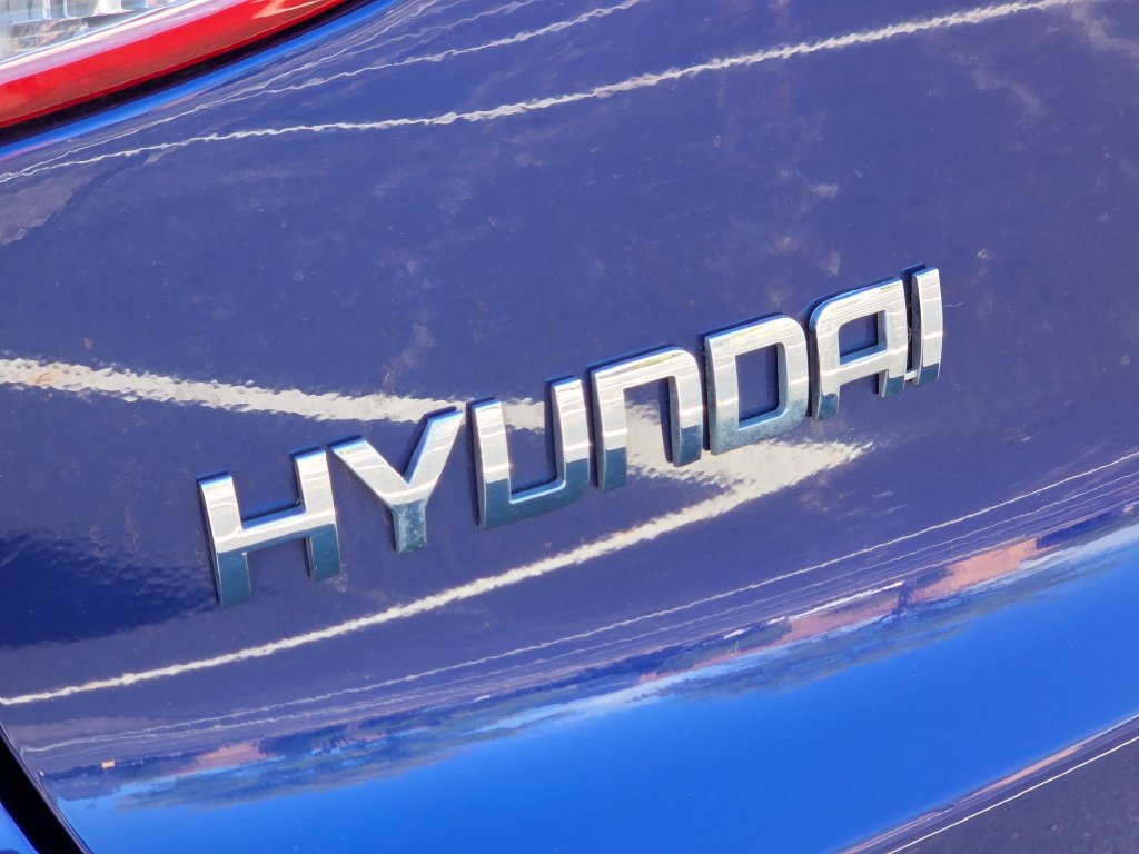 Used 2013 Hyundai Tucson Limited FWD image 16