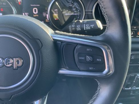 Used 2023 Jeep Wrangler Unlimited Sahara w/ Cold Weather Group image 15