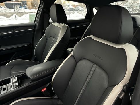 Certified 2025 Kia K5 GT-Line w/ GT-Line Premium Package image 8