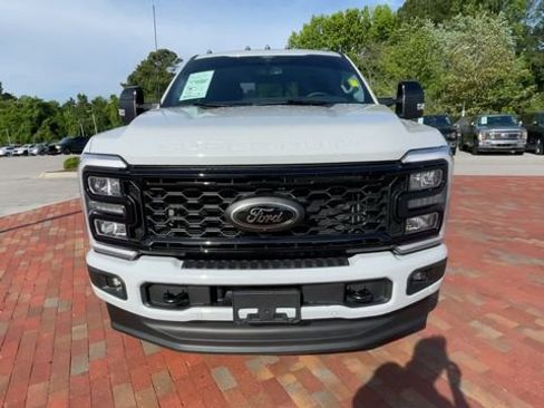 Used 2025 Ford F250 Lariat w/ Lariat Ultimate Package AWD/4WD image 4