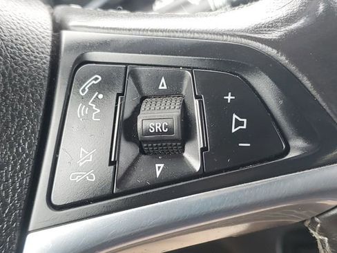 Used 2020 Buick Encore Preferred image 13