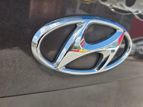 Used 2017 Hyundai Sonata Limited w/ Tech Package 03 FWD image 14