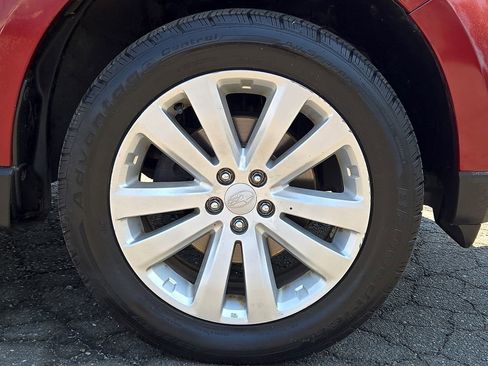 Used 2013 Subaru Forester 2.5X Premium AWD/4WD image 10