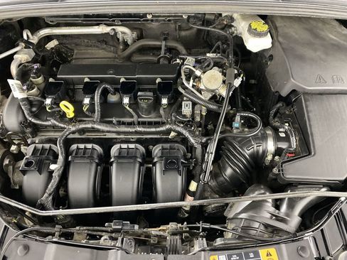 Used 2017 Ford Focus SEL w/ Cold Weather Package image 29