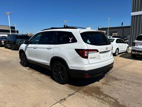 Used 2021 Honda Pilot Black Edition image 2