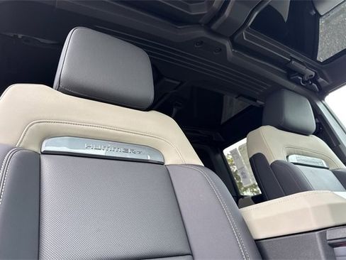 New 2026 GMC Hummer EV SUV image 19