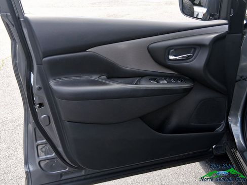 Used 2021 Nissan Murano SV FWD image 10