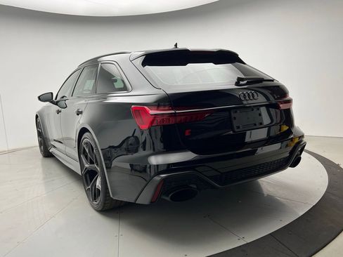 Used 2024 Audi RS 6 performance image 3