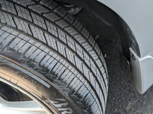 Used 2013 Nissan Altima 2.5 SV image 16