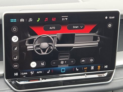 New 2026 Volkswagen Tiguan SE image 10