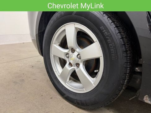 Used 2016 Chevrolet Cruze LT image 10