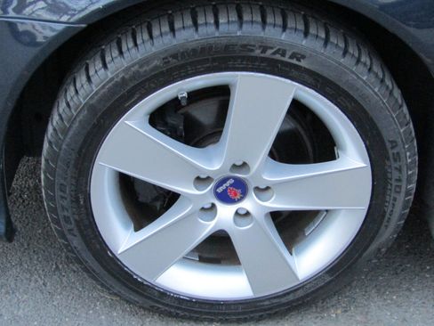 Used 2010 Saab 9-3 2.0T w/ Comfort Package image 30