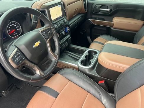 Used 2023 Chevrolet Silverado 2500 High Country w/ Z71 Off-Road Package AWD/4WD image 7