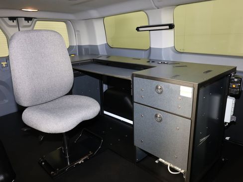 Used 2019 Ford Transit 150 XLT RWD image 33