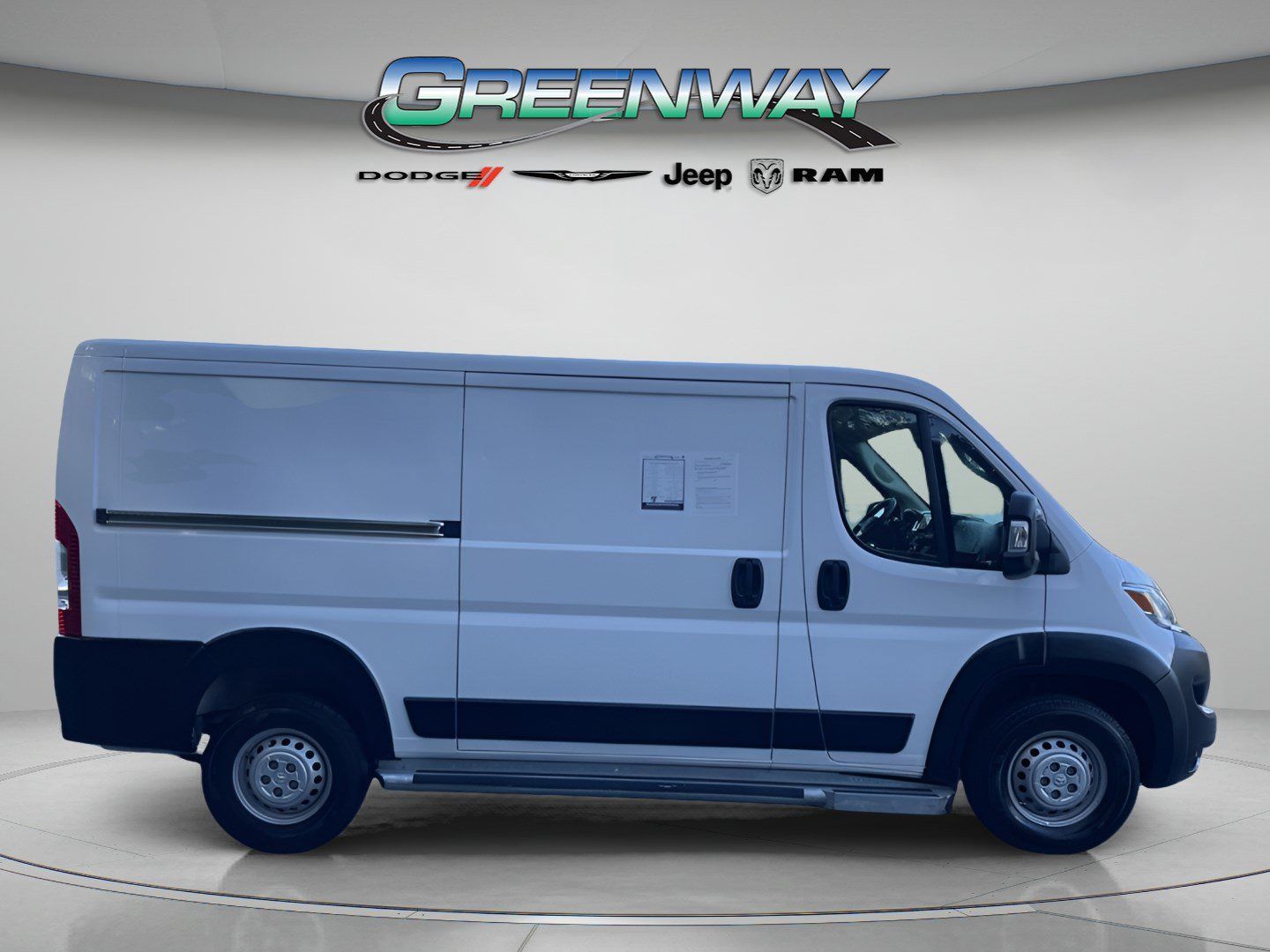 Used 2025 RAM ProMaster 2500 w/ U-Haul Equipment Group FWD image 5