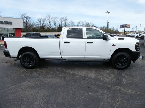 Used 2025 RAM 3500 Tradesman AWD/4WD image 4