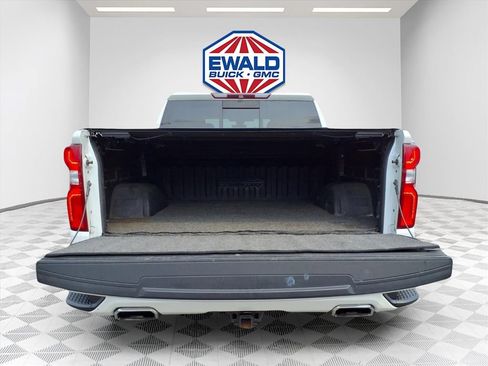 Certified 2019 Chevrolet Silverado 1500 High Country w/ Technology Package AWD/4WD image 8