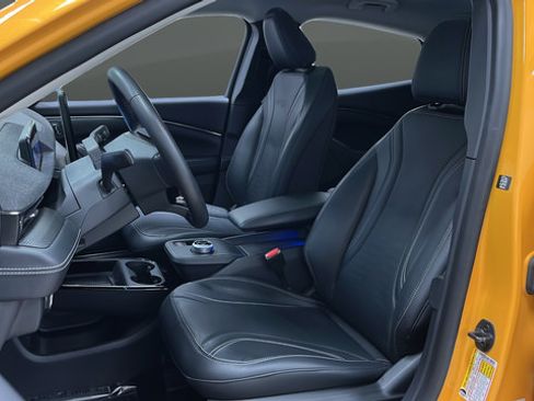 Used 2023 Ford Mustang Mach-E Premium AWD/4WD image 9